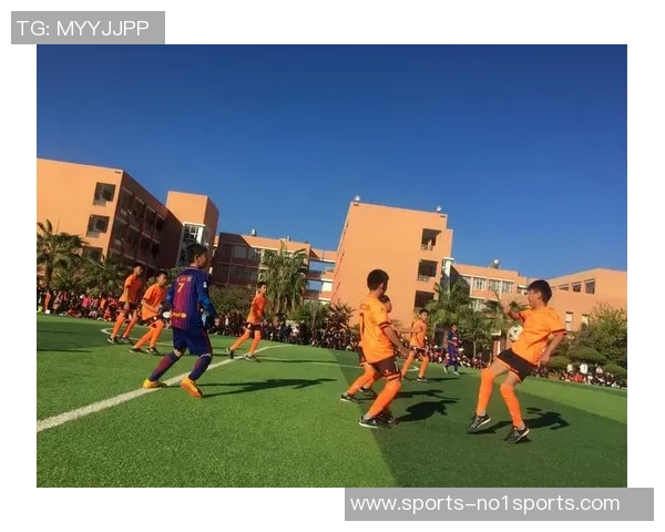 深圳翠园中学足球队奋勇拼搏展现青春风采助力校园体育文化发展 深圳翠园中学足球队奋勇拼搏展现青春风采助力校园体育文化发展