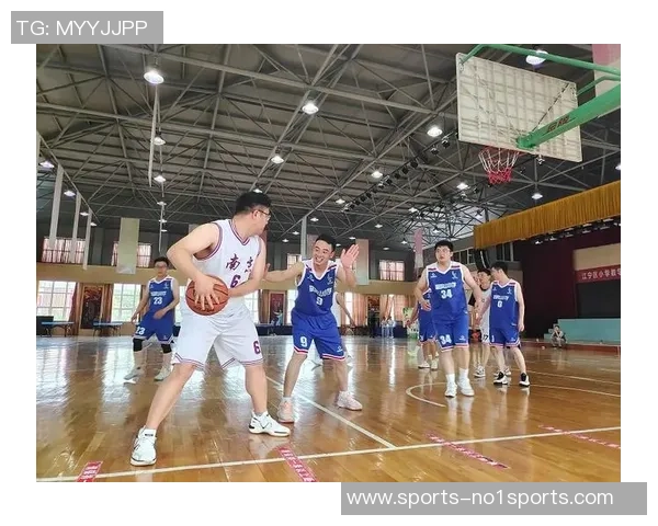 瀚篮球:探索篮球运动的魅力与团队精神的完美结合 瀚篮球:探索篮球运动的魅力与团队精神的完美结合